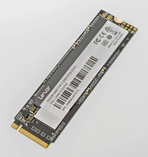 Lexar NM610