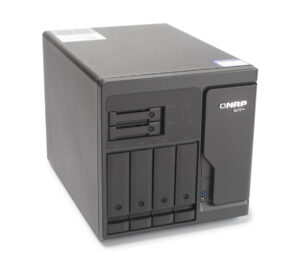 Qnap TS-h686